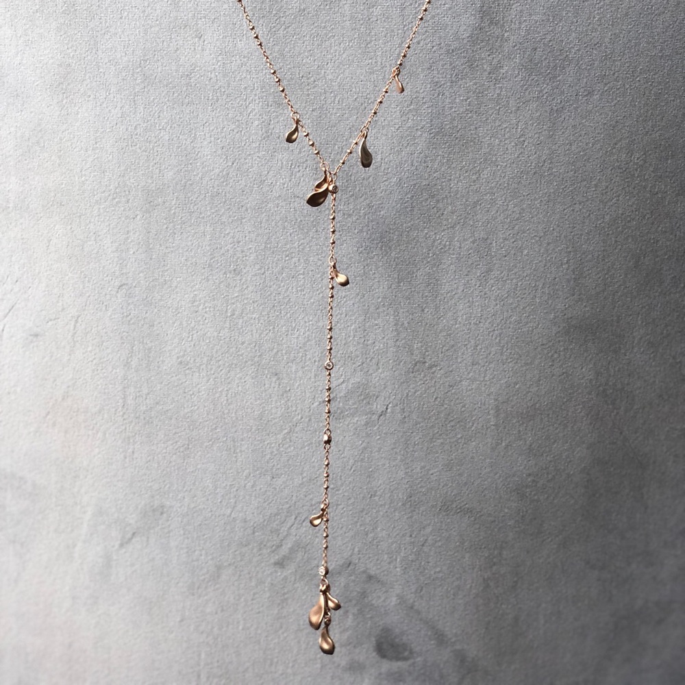 Kendra Scott Quincy necklace